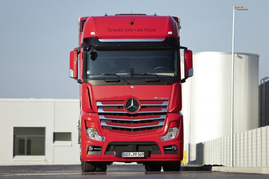  Mercedes-Benz Actros 1851 2011 года  (фото 11 из 14)